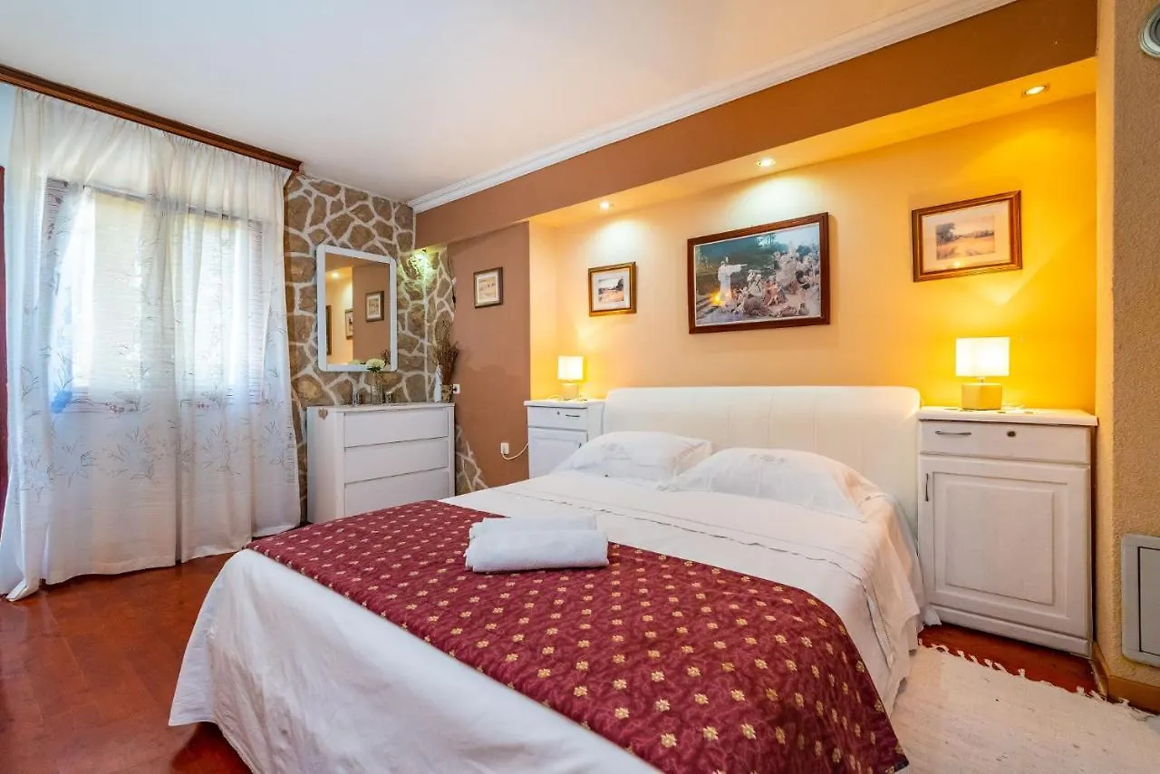Olive House Zadar Villa