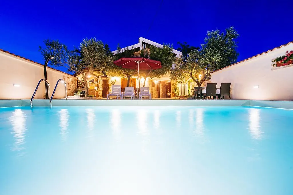 Olive House Zadar Villa